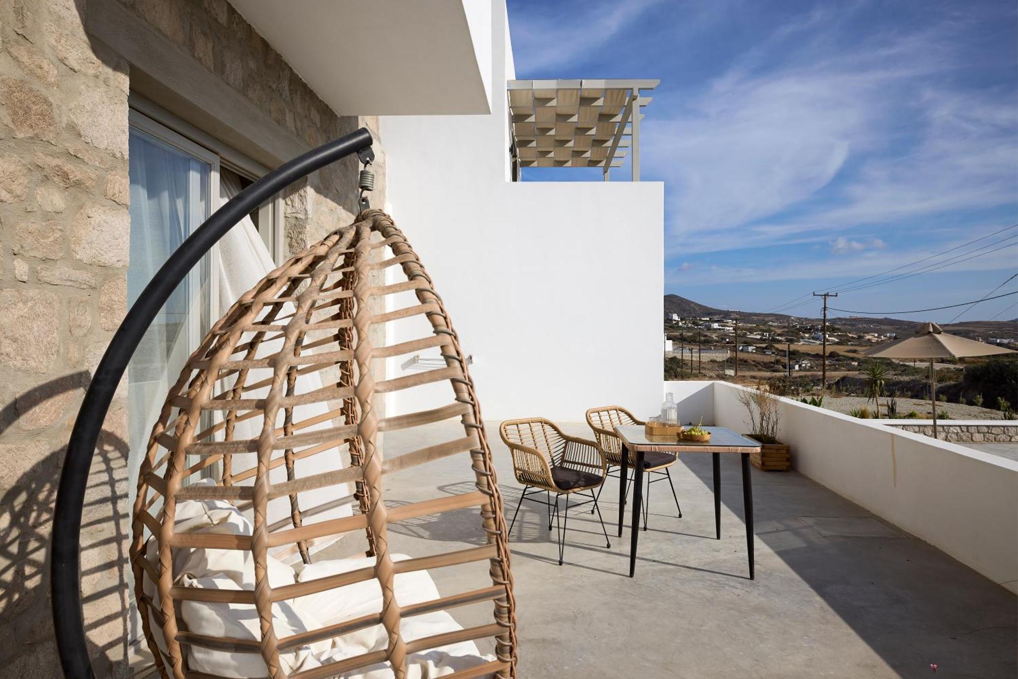 آداماس Kedros Milos Suites الغرفة الصورة